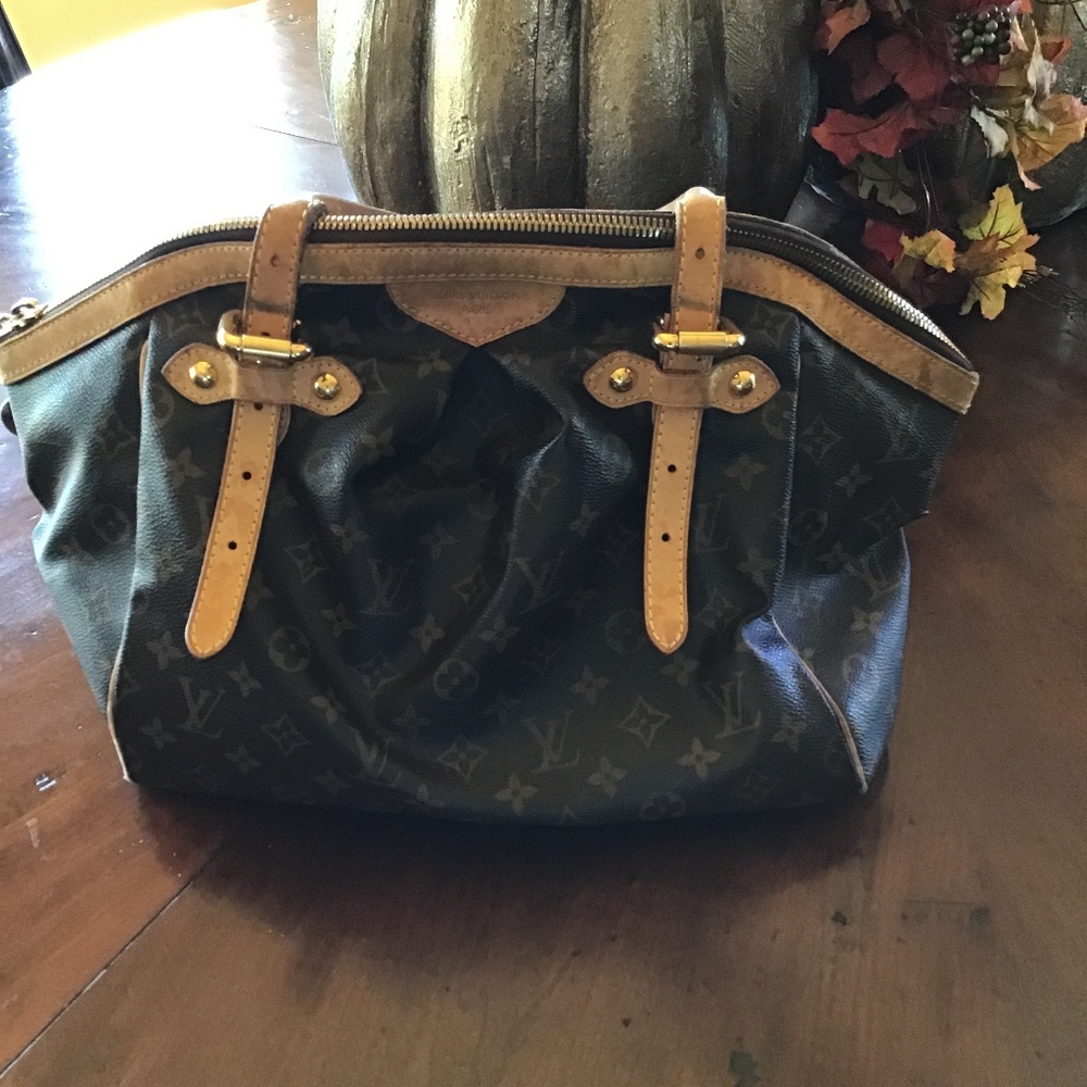 Louie Vuitton handbag